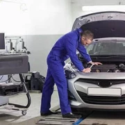 Wörle Fahrzeugtechnik Reparatur u. Restauration v. Mercedes Oldtimern Syrgenstein
